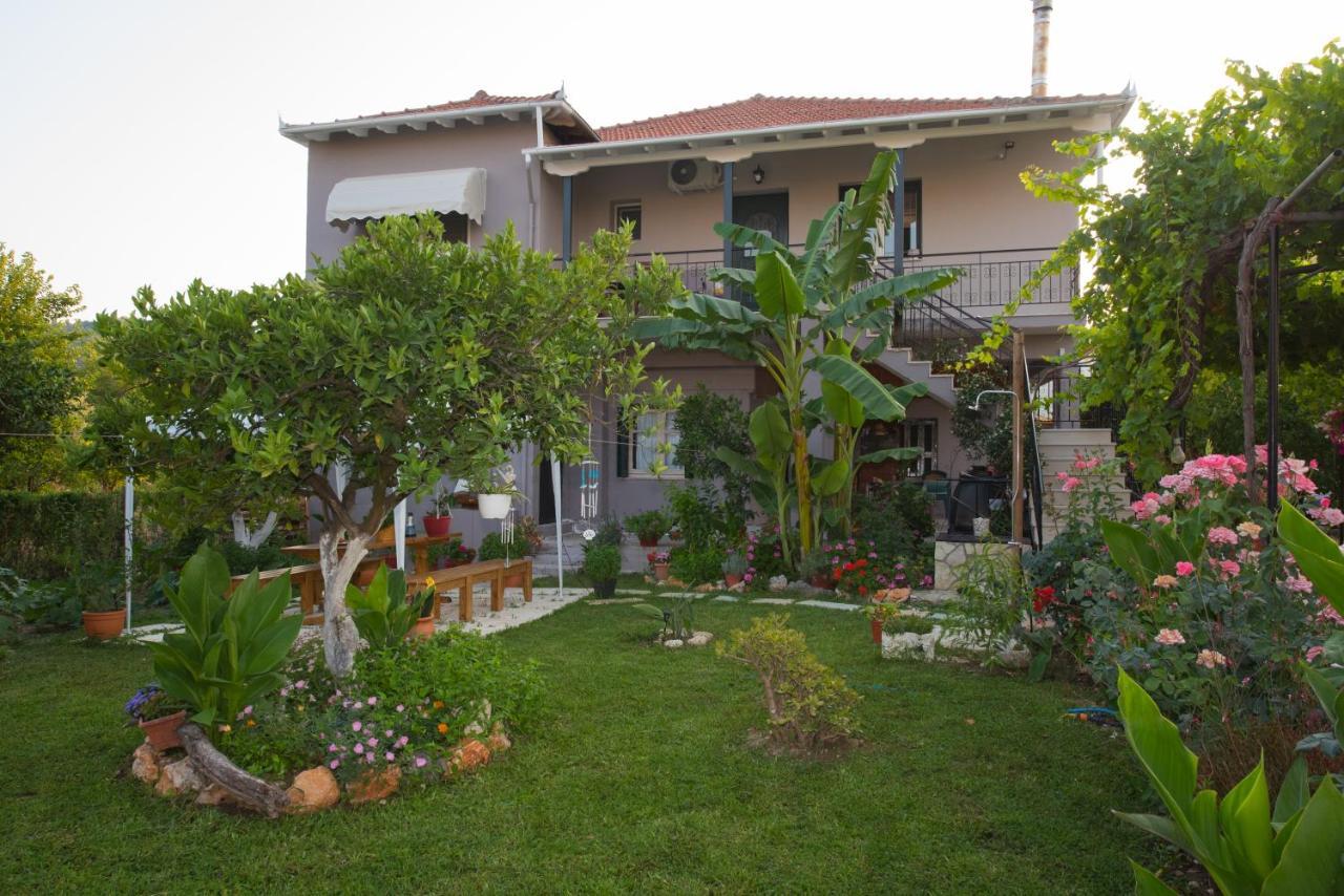 Liovore Apartments Ligia Exterior foto